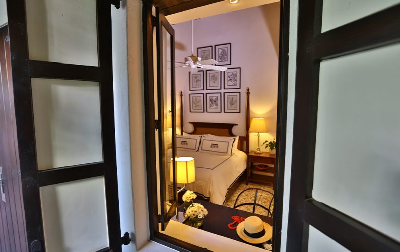 Luxury-Room---Casas-del-XVI-12