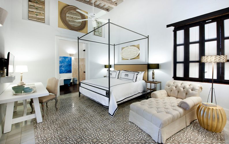 Luxury-Room---Casas-del-XVI-4